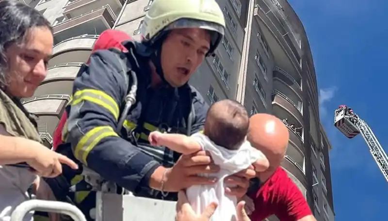 Kayseri'de 14 Katlı Binada Yangın: Faciadan Dönüldü