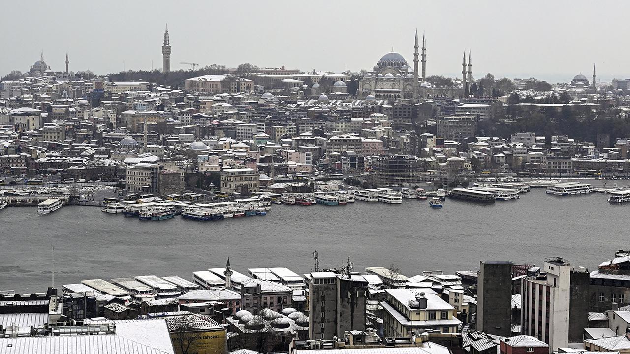 İstanbul, Beklenen Karla Buluştu