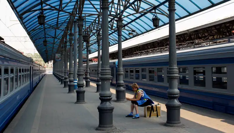 Dünyanın En Uzun Tren Yolculuğu 8 Gün Sürüyor: Yeniden Yola Çıkıyor!