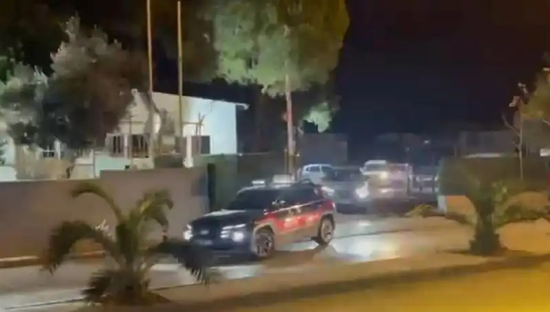 İzmir'de Şok Operasyon: 24 Saatte 141 Hükümlü Gözaltına Alındı