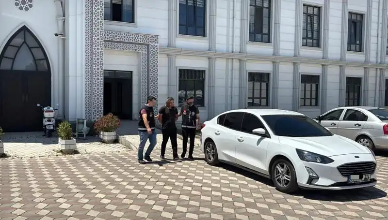 Kocaeli'de Tüyler Ürperten Cinayet: Katil Zanlısı Polisten Kaçamadı!