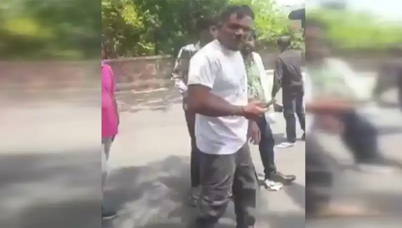 11A Yolcusunun Dehşet Verici Deneyimi: "Biri Beni Yakaladı"