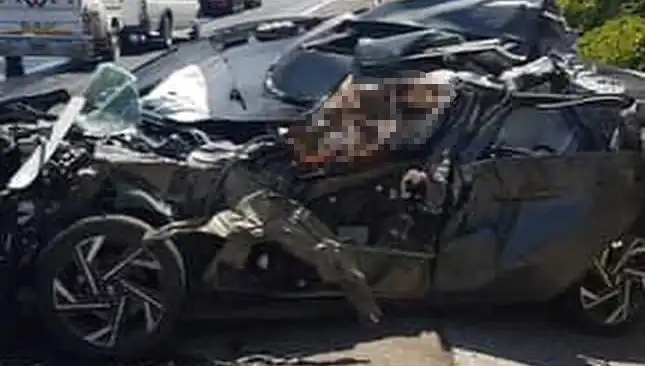 Şanlıurfa'da Otomobil Tankere Çarptı: Feci Kaza Sonucu 1 Ölü