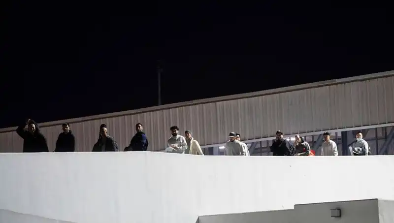 Düzensiz Göçmenler Ülke Genelinde Yakalanıyor: İki İlde Kritik Operasyonlar