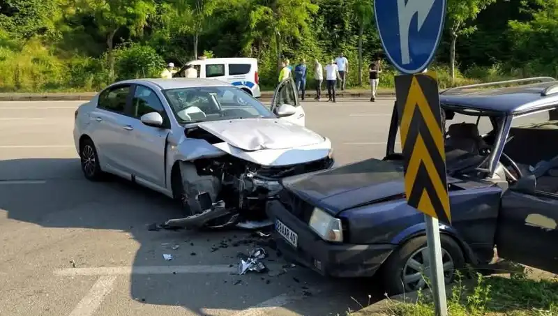 Görele'de Korkunç Kaza: Araç Camından Fırlayan Sürücü Hayatını Kaybetti