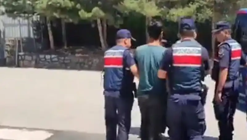 14 İlde DAEŞ'e Yönelik Operasyon: 26 Kişi Gözaltında!
